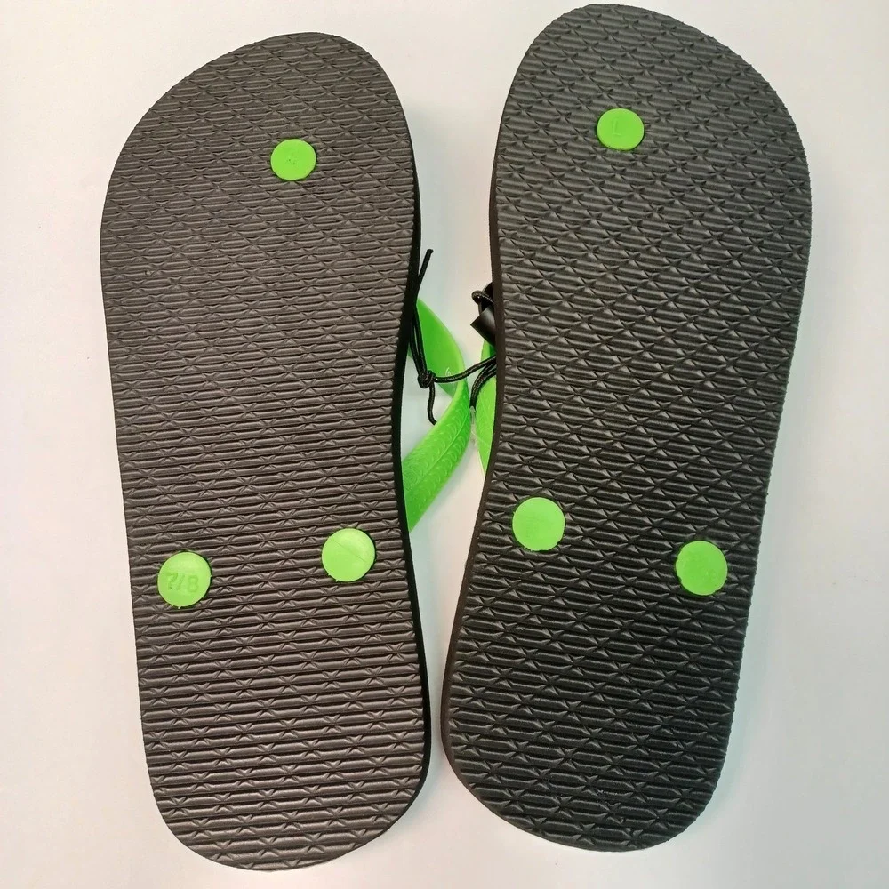 Rick and Morty Graphic Flip Flops Neon Green Men's Size 7 Bioworld‎